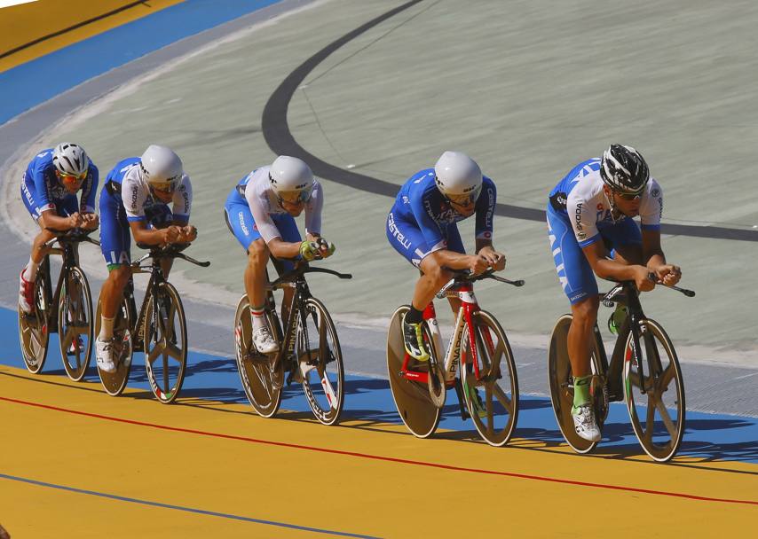 Campionati europei di ciclismo su pista Guadeloupe 2014, la squadra azzurra (Bettini)